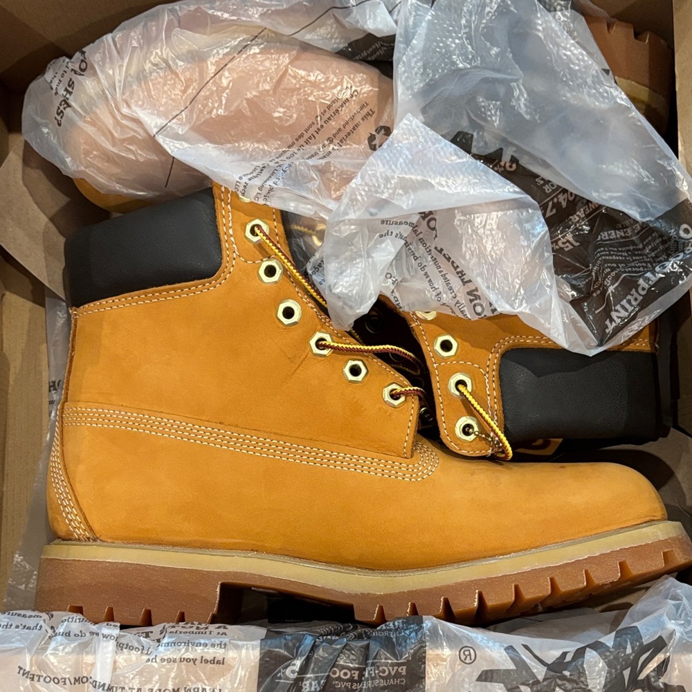 Timberland Honey Lace-Up Boots